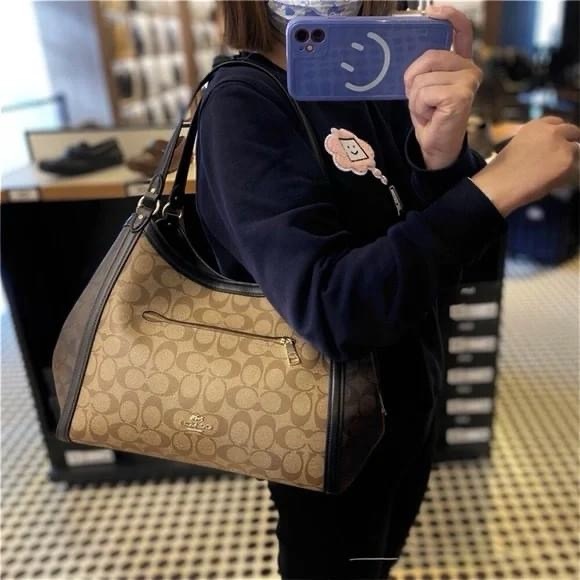 NWT - COACH Kristy Shoulder Bag In Colorblock Signature Canvas - C6831 - $498 - Picture 13 of 16